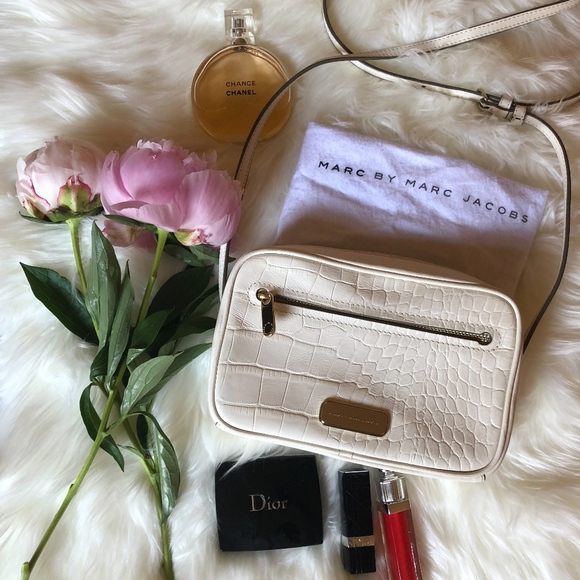 Marc By Marc Jacobs Handbags - MARC BY MARC JACOBS Crossbody - Sally Embossed Cro